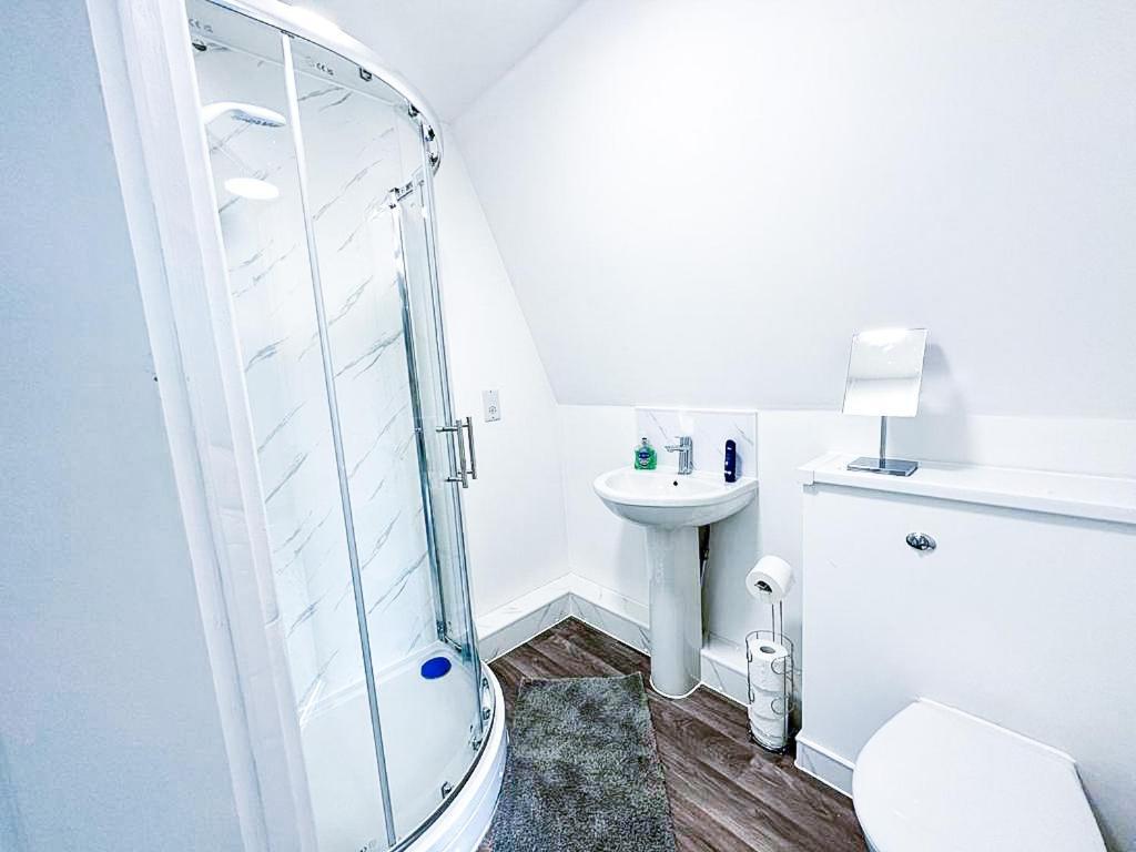 Lovely Studio Apartment Maidstone Buitenkant foto